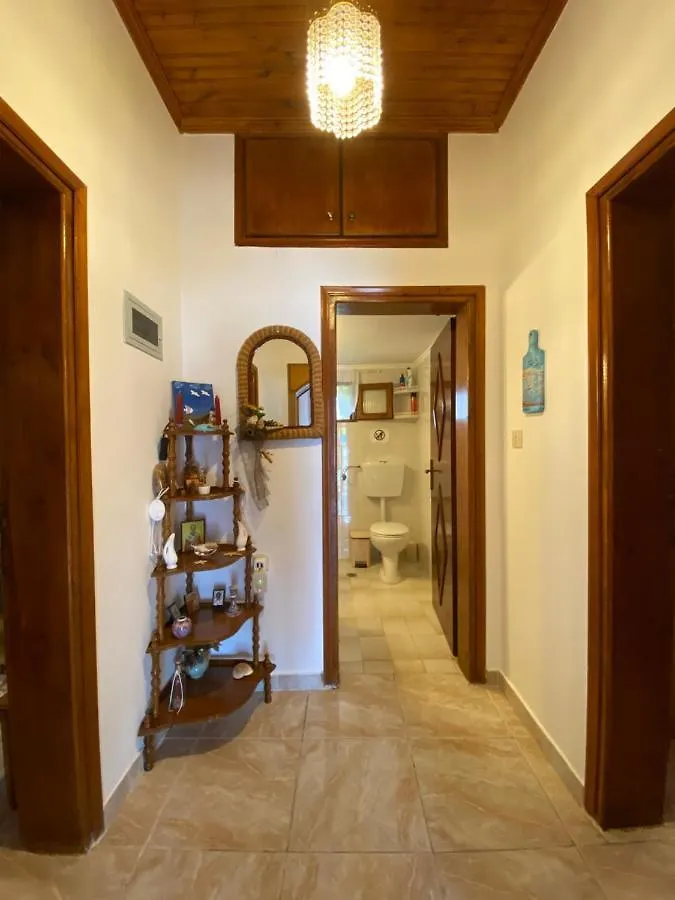 Beachfront Cottage Nea Triglia